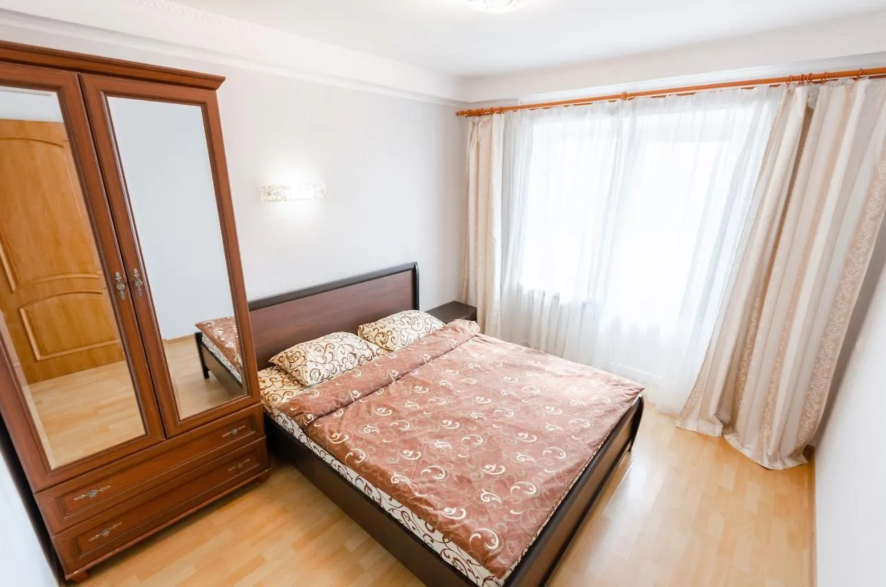 Artal Apartment Yordanska Street 22 Kyiv